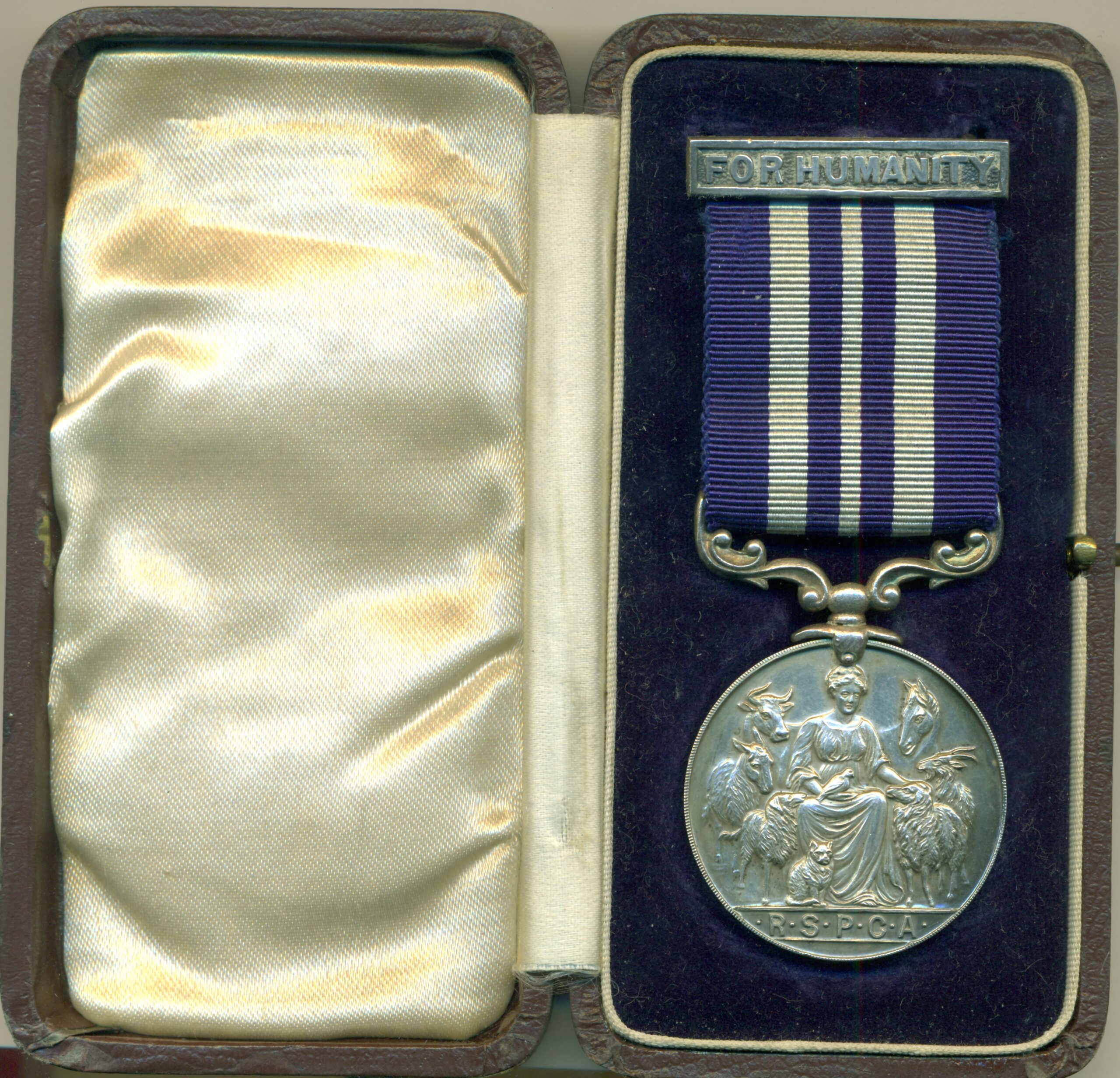 R.S.P.C.A. Life Saving Medal. silver, with top ‘For Humanity’ bar . Chief Inspector Whiting 1941
